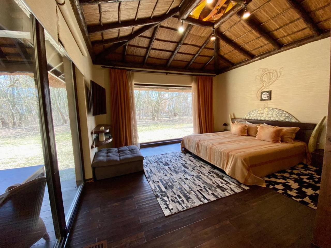 Secret Resort Club Pereyaslav-Khmelʼnytsʼkyy المظهر الخارجي الصورة
